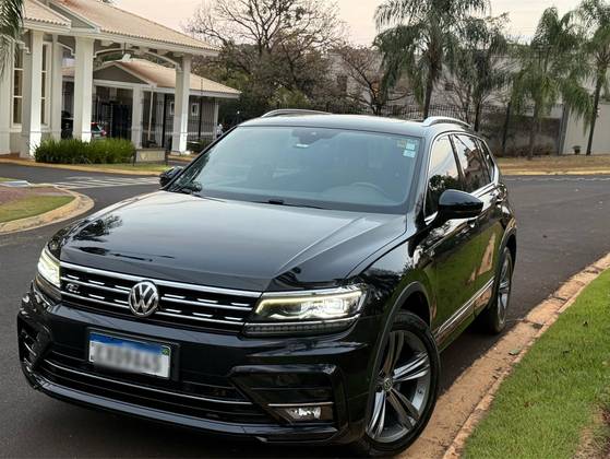 VOLKSWAGEN TIGUAN 2.0 350 TSI GASOLINA ALLSPACE R-LINE 4MOTION DSG VOLKSWAGEN TIGUAN 2.0 350 TSI GASOLINA ALLSPACE R-LINE 4MOTION DSG